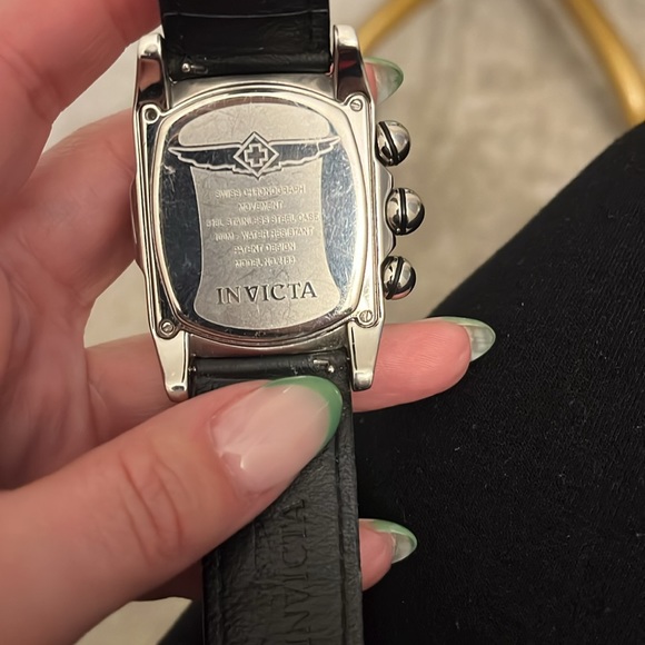 Invicta - Picture 4 of 7